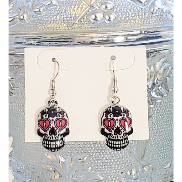 Awesome enamel Skull earrings! Black and red ! - Picture 2 of 3